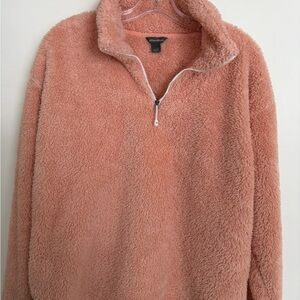 Eddie Bauer Blush Sherpa quarter zip